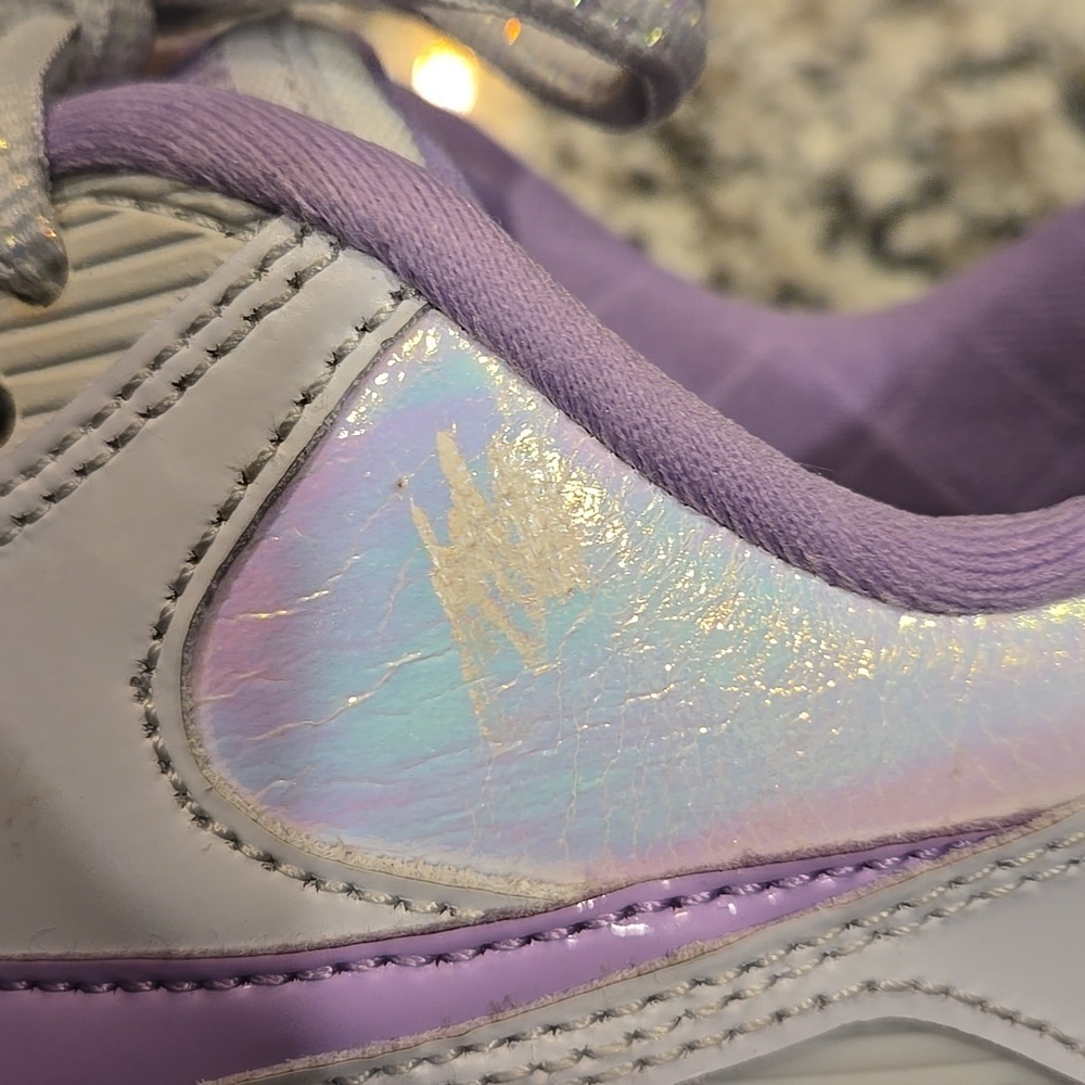 NIKE AIR MAX 90 LTR SIZE 6 YOUTH=7.5 WOMEN'S. PURPLE /WHITE METALLIC. - Picture 9 of 16